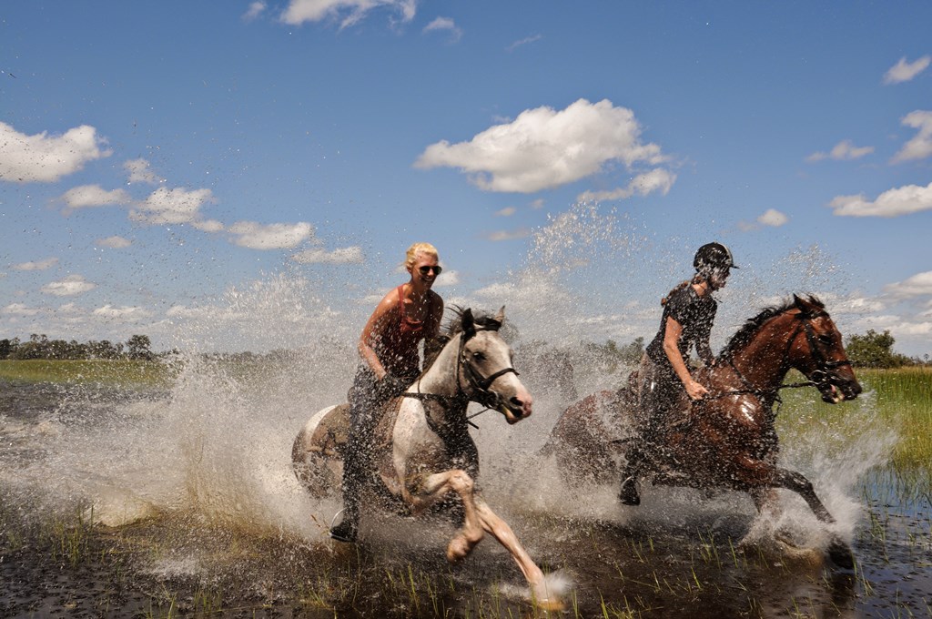 5 of the best riding holidays in Botswana
